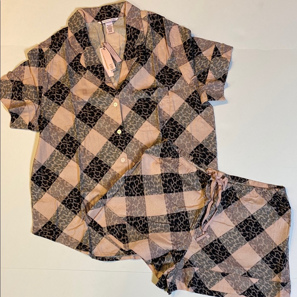Victoria’s Secret SZ Small 2 pc PJ Pajamas Set Lounge Set Top & Shorts New D2(e)